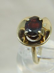 Vintage Unique MCM Tasco 14 K Gold 2 ct Oval Garnet Sz 6.5 Modernist Ring