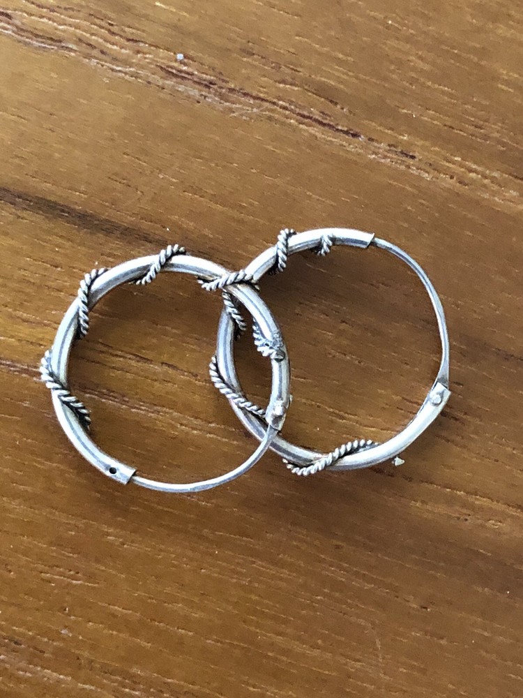 Beautiful Simple Bali Hoop earrings With Wire 0.75”Diameter,sterling silver New