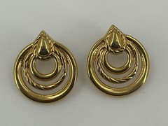 Vintage Gold Tone Post Earrings 1″ Concentric Ring Teardrop Textured