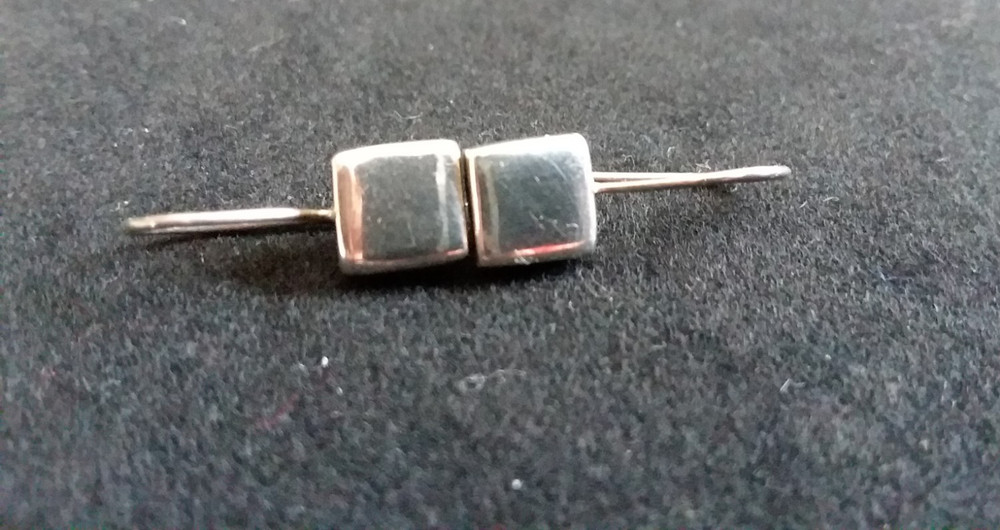 Vintage 925 Sterling Silver Cube shape Wire Earrings