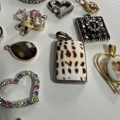 Vintage Large 30+ Pendant Collection | Mix Lot Rhinestones Gold Silver Tone