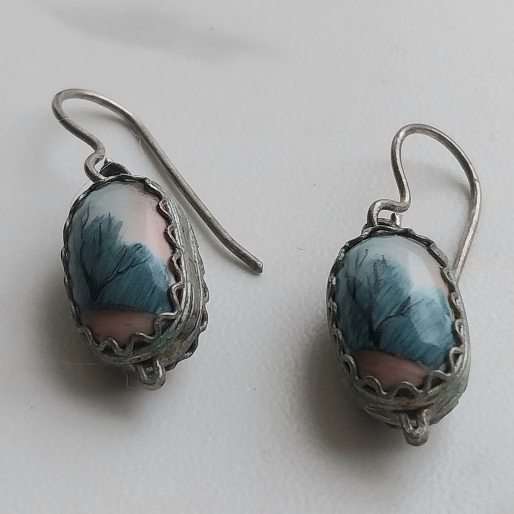 Vtg 1990s Genuine Russian Rostov Finift Hand Painted Enamel Winter Earrings Drop