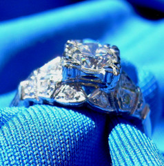 Original EARTH MINED DIAMOND Art Deco Engagement Ring VINTAGE PLATINUM Solitaire