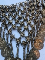 Vintage Boho Gold Tone Chainmail Coin Bib Choker Statement Necklace 18” H3