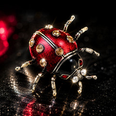 Vintage Ladybug Brooch PIN Enamel Rhinestone Insect Fashion Jewelry