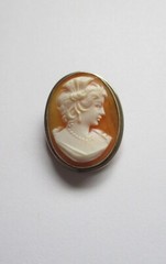 800 Silver Shell Cameo 1 1/8″ Brooch / Pendant Woman Facing Right Victorian