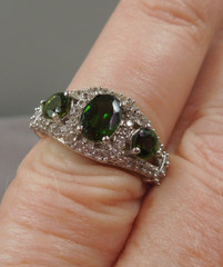 JTV Sterling Silver Chrome Diopside White Topaz Three Stone Ring NIB Sz 7