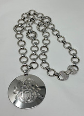 Vintage MONET Silvertone Large Round Pendant Chain Link 28″ Necklace