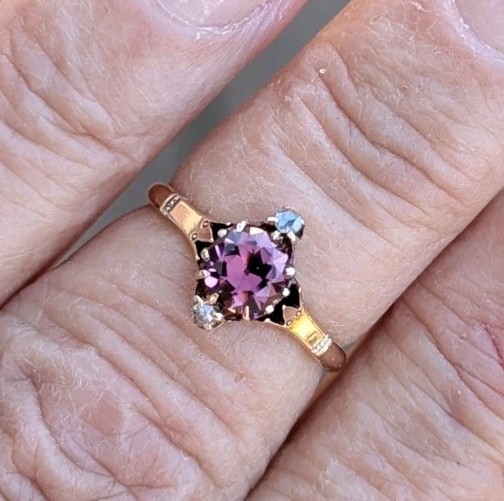 Beautiful 10 K Victorian Ring With Quality Pink Tourmaline And Diamonds Sz 5.5