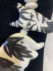 VINTAGE RUBY Z CANDICE LOHEED CERAMIC 80’s 90”s NECKLACE Elephant Zebra Safari