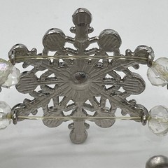 Vintage Silver Tone Snowflake Shaped Stretch Bracelet With Iridescent Gemstones