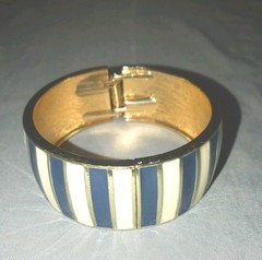 Nice Lot Of Jewelry! 20 Pieces. Just $7