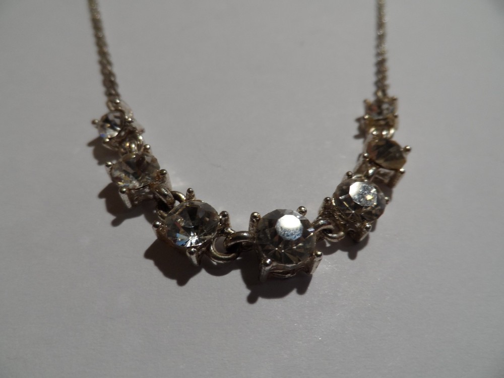 Vintage Rhinestone Necklace 17″ to 20″