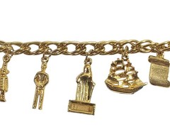 VTG Nassau Bahamas Christopher Columbus Goldtone Charm Bracelet