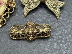VTG Lot Of 5 Brooch Pin 3 1928 Brand Floral Heart Bow Basket Victorian Style
