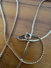 Avon Signed Sea Swirls Sea Shell Sliding Lariat Gold Tone Necklace ~ 30 inches