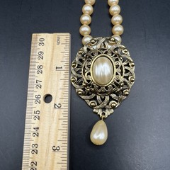 Victorian Style Statement Necklace Faux Pearl Removable Pendant Brooch *See pics
