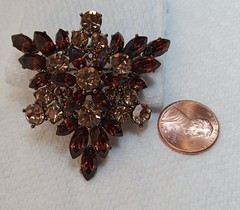 Vintage Unsigned Juliana Style Rhinestone Starburst Brooch Pin 2″ Brown Amber
