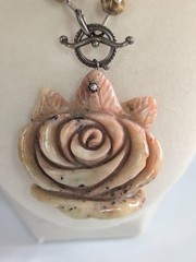 Vintage Carved Stone Rose Pendant Beaded Carnelian Agate Jasper Necklace