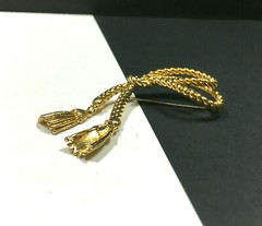 Vintage ICONIC Knotted Rope TASSEL Brooch Nautical Gold PL Dangle R191i