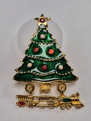 Vintage 80’s Gold Tone & Enamel Christmas Tree W/ Dangle Toy Train Pin / Brooch