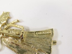Christmas Bell Cluster Brooch Earring Set Enamel Beatrix Gold Tone VTG D2832