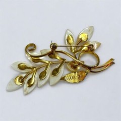 Vintage Mother of Pearl Leaf Brooch Goldtone Stem Secure Clasp