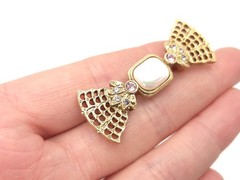 Vintage 1928 Gold Tone Faux Pearl Pink Rhinestone Lattice Lace Bow Brooch Pin