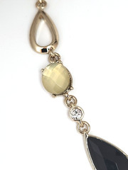 Anne Klein Necklace Gold Tone Chain Acrylic & Glass Rhinestone Choker 17″ Signed