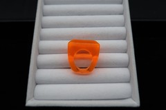 Vtg 60’s Orange Mod Acrylic Resin Glow in the Dark Ring Retro Fashion Size 5.5