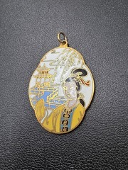 Vintage Cloisonné Enamel Asian Lady Pagoda Scenic Pendant Gold Tone Charm Estate