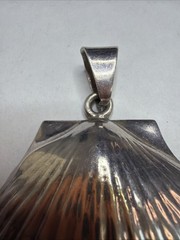 Vintage Sterling Silver Scallop Sea Shell Pendant C50