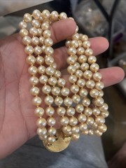 Vintage Unsigned Marvella? Glass Faux Pearl Faux Jade Flower Necklace 24”