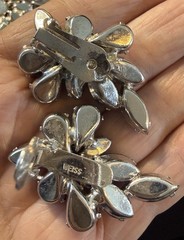 Gorgeous Signed Weiss Blues Brooch & Earrings Set
