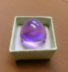 VINTAGE MOD/HIPPIE LIGHT PURPLE LUCITE DOME SIZE 9 CHUNKY WOMANS RING