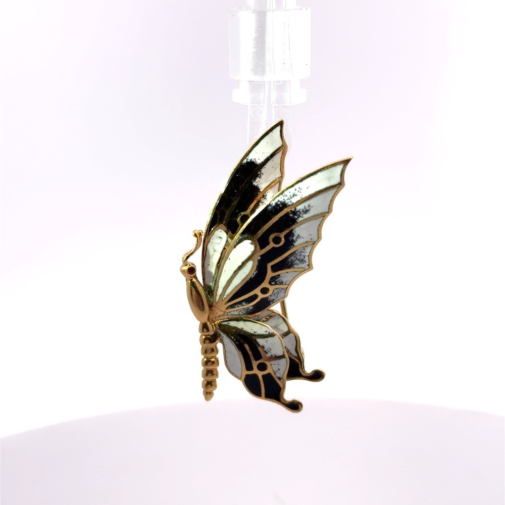 18k Stamped Yellow Gold White & Black Enamel Butterfly Brooch Pin