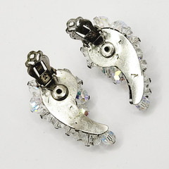 Cluster Climber AB Crystal Sparkly Elegance Silver Tone Vintage Clip on Earrings