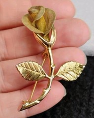 ANNE KLEIN Signed AK Vintage Gold Tone Mesh Textured Rose Stem 2 1/8″ Pin!