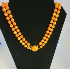 Vintage Double Strand Orange and Cream Beaded Necklace 22″ unsigned