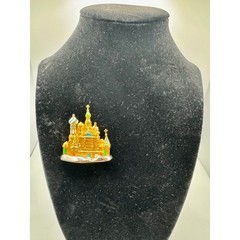 Vintage Joan Rivers St. Basil’s Cathedral Brooch Gold Tone Russian
