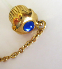 VTG COPAREL ME COLOGNE IN A FLACON PENDENT NECKLACE 29″ CHAIN BLUE STONE ON TOP