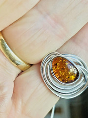 100% Genuine Baltic Natural Amber Ring Size 6 1/4 Vintage Butterscotch 老琥珀