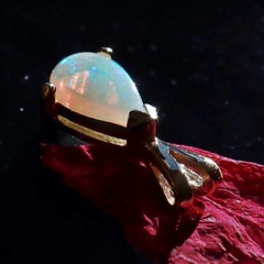 14k y/gold pendant 0.30ct natural Australian fiery opal solitaire 0.80gr N3744