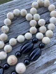 Vintage Bead Necklace Hand Knotted Gemstone Jasper Onyx Cool Stone 33″ VTG