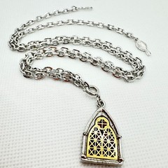 Vintage Sarah Coventry 1977 Pendant Necklace Stained Glass Cathedral Silver Tone