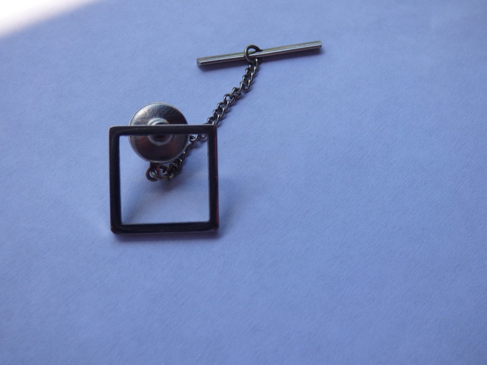 Fathers Day VTG Swank Modernist Open Frame Square Tie Tack Chain & Bar