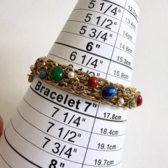 VTG Victorian Revival Gold-tone Bracelet Multi-colored thermoset cabochon stones