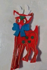 Vintage Retro Felt Reindeer Pin Red Deer Christmas Holiday Celebration Japan