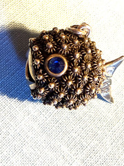 VTG MEXICO CUERA. R.D. EAGLE 17 CANNETILLE FLOWER OPEN MOUTH PUFFER FISH PENDANT