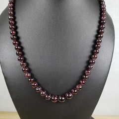 Vintage Genuine Almandine Garnet Small Bead Strand Choker Necklace Barrel Clasp